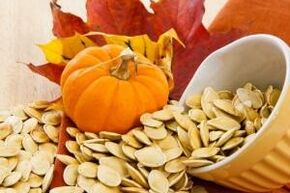 Taking peeled pumpkin seeds will help in the treatment of helminthosis