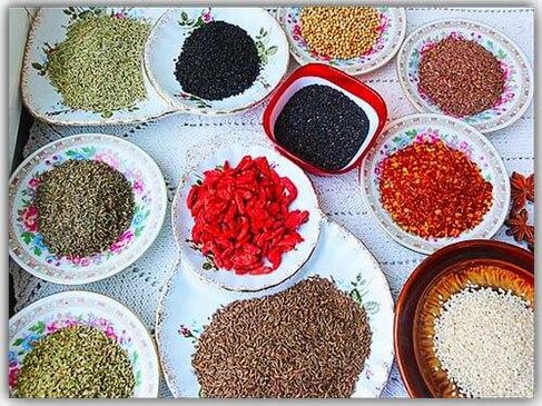 Cinnamon and cloves against parasites